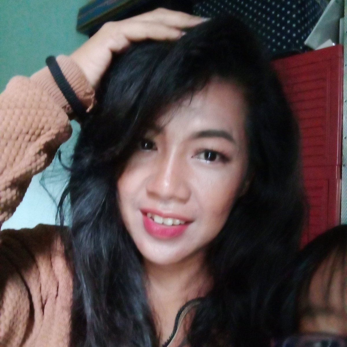 LusyanaIcha's tweet photo. #FotoProfilBaru https://t.co/hAJ3IfWAL5
