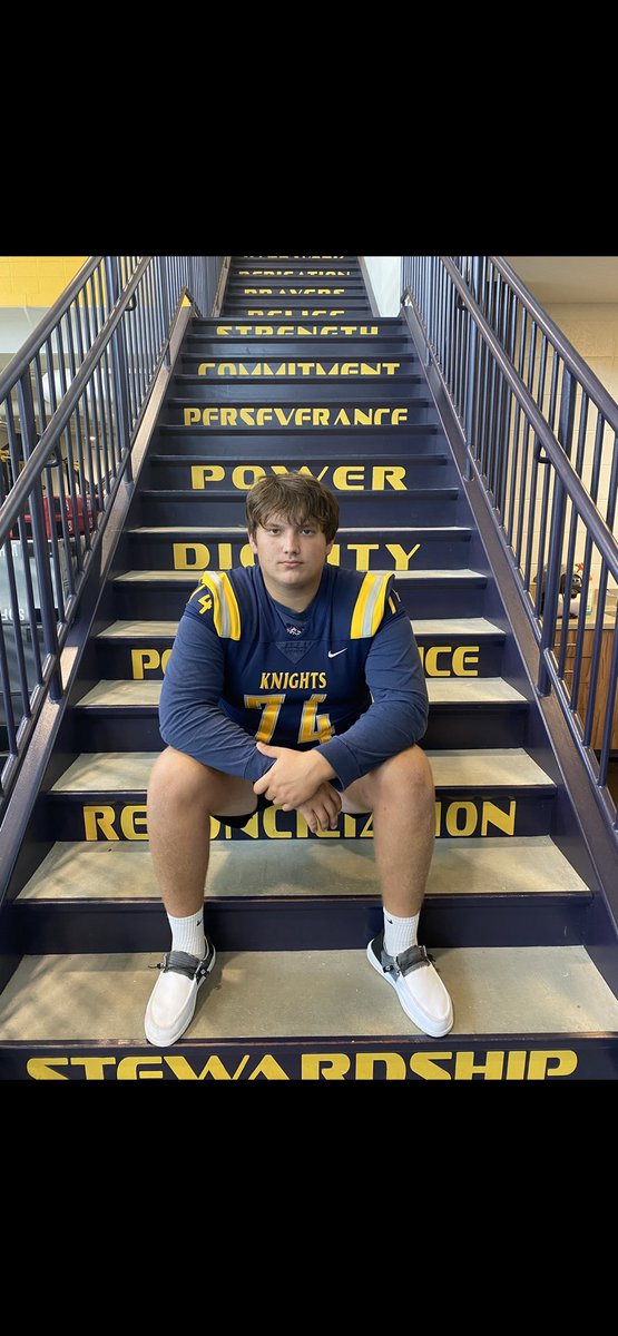 JosephChase__'s tweet photo. Thank you to everyone who helped me through this process! @CoachKarrasJr @CoachCoad @TerryPeebles @HHS_Raider_FB @ET_Football https://t.co/est7BgxNVJ