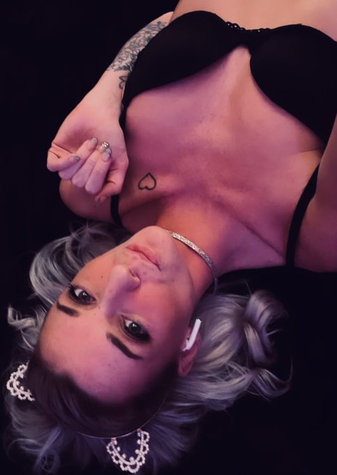 Blonde lil kitten #sexyoutfit #single #model #singlemom #onlyfansbabe 💕 https://t.co/8XY9VqJIIV https://t<a href="/tag/sexyoutfit"class="tags">#sexyoutfit</a><a href="/tag/single"class="tags">#single</a><a href="/tag/model"class="tags">#model</a><a href="/tag/singlemom"class="tags">#singlemom</a><a href="/tag/onlyfansbabe"class="tags"><span>#onlyfansbabe</span></a>