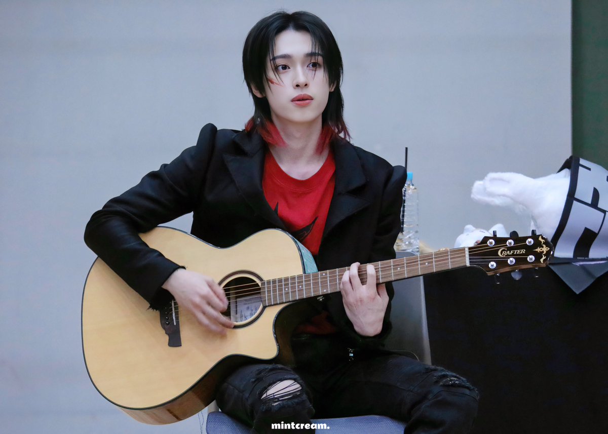 mintcream0114's tweet photo. 221113 🧸🧸🧸

#XdinaryHeroes #엑스디너리히어로즈 #곽지석 #Gaon #가온 https://t.co/tCDDmNZqJj