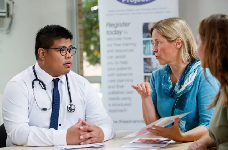 Congratulations Advance Project team for 200K #ARIIA grant. Already making an impact with over 993 registrations for the free training and resources, improving end-of-life care for people with #dementia in aged care. Access resources at hubs.li/Q01zStHh0