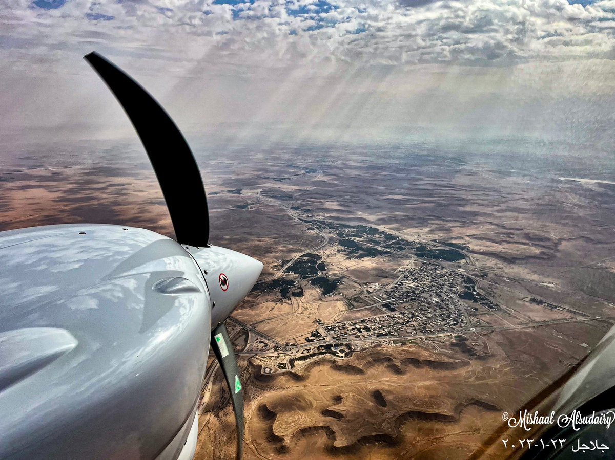 msudairy's tweet photo. صورة جوية قبل اسبوع ل جلاجل المدينة الصحية و مقصد سياحي جميل وهي واحدة من أجمل مدن و واحات سدير الغناء بمحافظة المجمعة. حفظ الله بلدنا الغالي قيادة وشعبا 
Jalajel beautiful town &amp; oasis in Riyadh region must visit
#مشعل_السديري #جلاجل #المجمعة #سدير #طيران #الرياض
#SaudiArabia https://t.co/wEGeM2i5xi