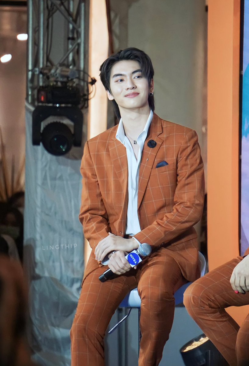 Lingthipp's tweet photo. บอสบอส 🙊 @Bossckm_ 

#Bosschaikamon 
#NIVEACHYAxBossNoeul 
#NIVEACHYA 
#ผิวใสเด้งสัมผัสได้ใน3วัน https://t.co/XmLJ1JzKko