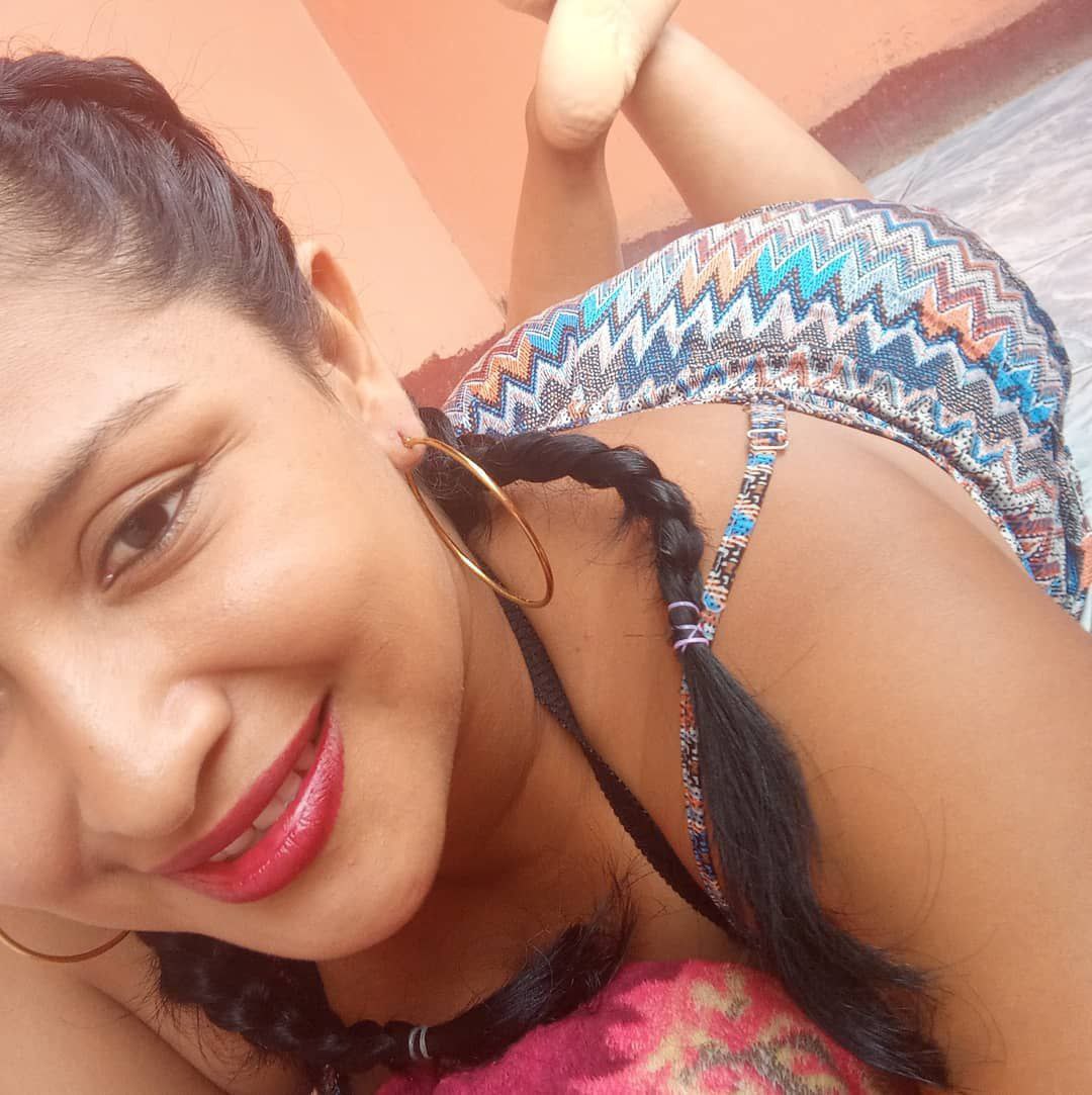 CarolR83921142's tweet photo. Feliz noche
Si salen inviten 😉 https://t.co/xlLhS4twJ0