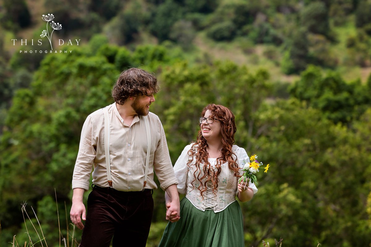 Tarnb66's tweet photo. This day was a #truedelight -
#hobbit-style, no less!
Corey & Jess said their I DO's
at a secret #countrylocation.
It was a very #magicalexperience.
Thanks for choosing me...
I #lovedit!
Photographer : This Day Photography https://t.co/tPR3N7Z23R