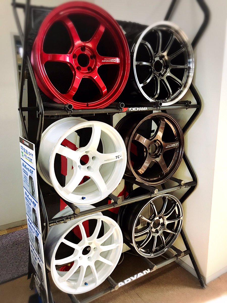tg_edogawa's tweet photo. アドバンレーシングホイールのR6&amp;RS-DFが展示に加りました！
ご来店、お待ちしております！
#タイヤガーデン
#江戸川
#アドバンレーシング
#ヨコハマホイール
#r6
#rsdf https://t.co/Rj4rTtOWaS