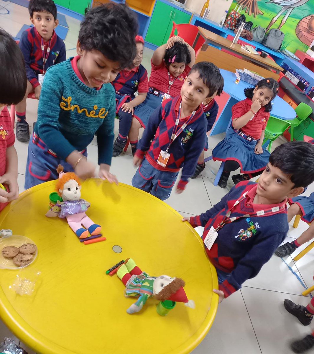 SAI_Edu_In's tweet image. Today the tiny tots of Nursery were introduced to the concept of sharing by emphasising on equal distribution. 
#21stcenturyskills
#Equaldistribution