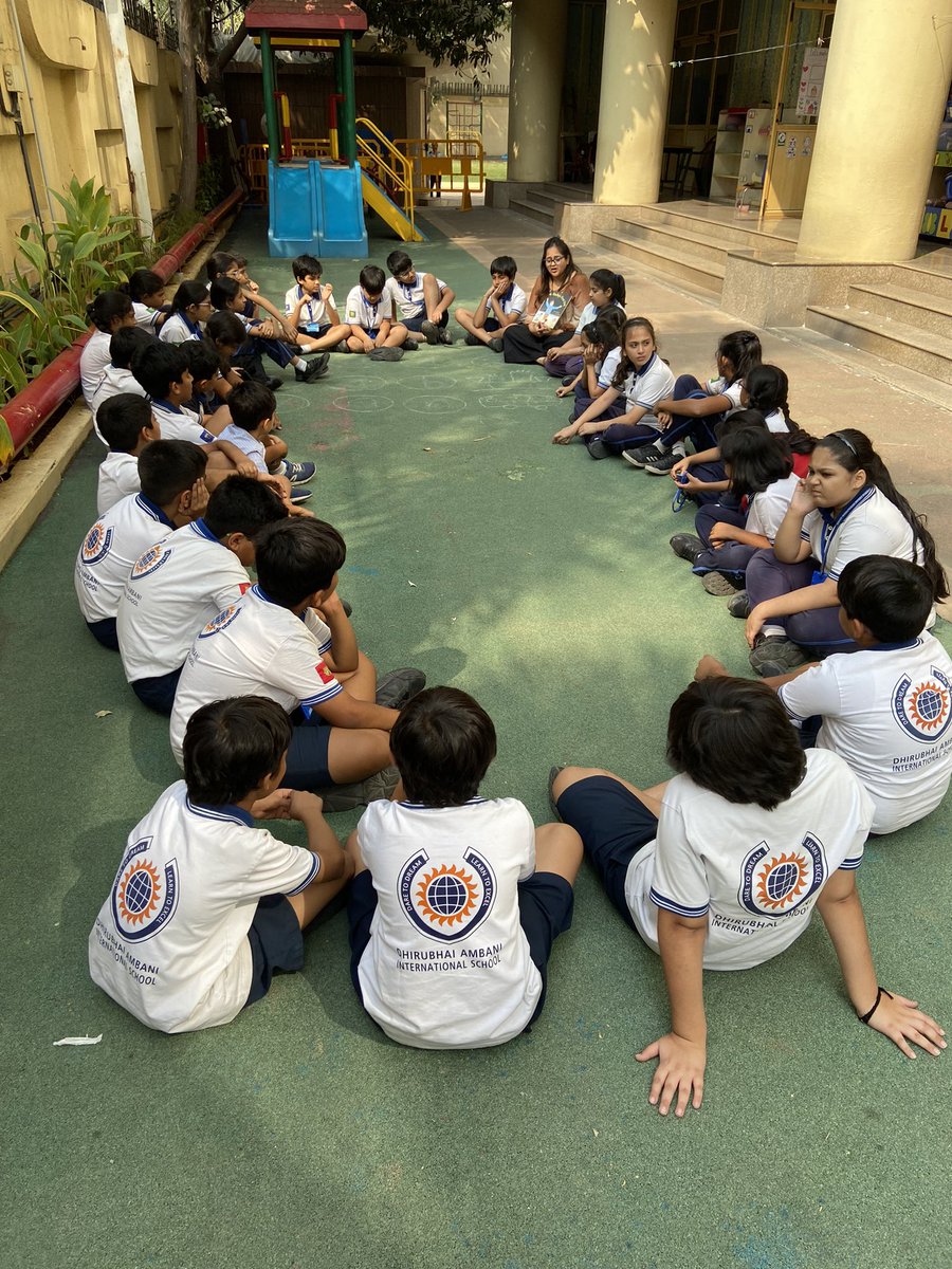 bhaktiilad's tweet photo. Celebrating the power of reading #WorldReadAloudDay @DaisMumbai Reading is Thinking @prithabanerje13 @vimi_santos @abhimanyubasu #ReadersAreLeaders https://t.co/jjzjCQ0HPv