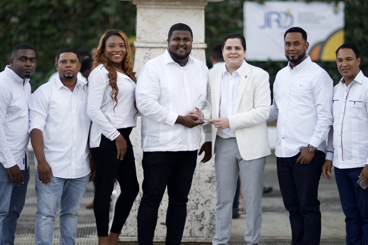 Luisc_vargas's tweet photo. En este Día Nacional de la Juventud Dominicana, quiero agradecer profundamente a @miprd en especial a @mijrd2024 en la persona del compañero @ramonpimentelrd por el reconocimiento al trabajo político realizado desde @COPPPALJuvenil 

#DiaNacionalDeLaJuventud 
#MiPRD
#MiJRD https://t.co/qLeQIcDU7g