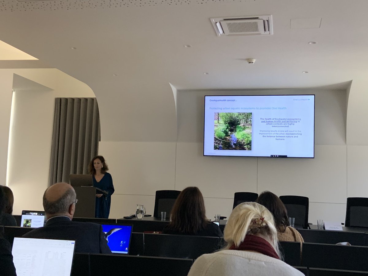Lovely to be in Coimbra today with the full team and many friends and colleagues from all over Europe to kick off <a href="/OneAquaHealth/">OneAquaHealth</a>🤩

5 cities, lots of experts &amp; an exciting challenge ahead of us: how to protect healthy urban aquatic ecosystem to promote #OneHealth #HorizonEU