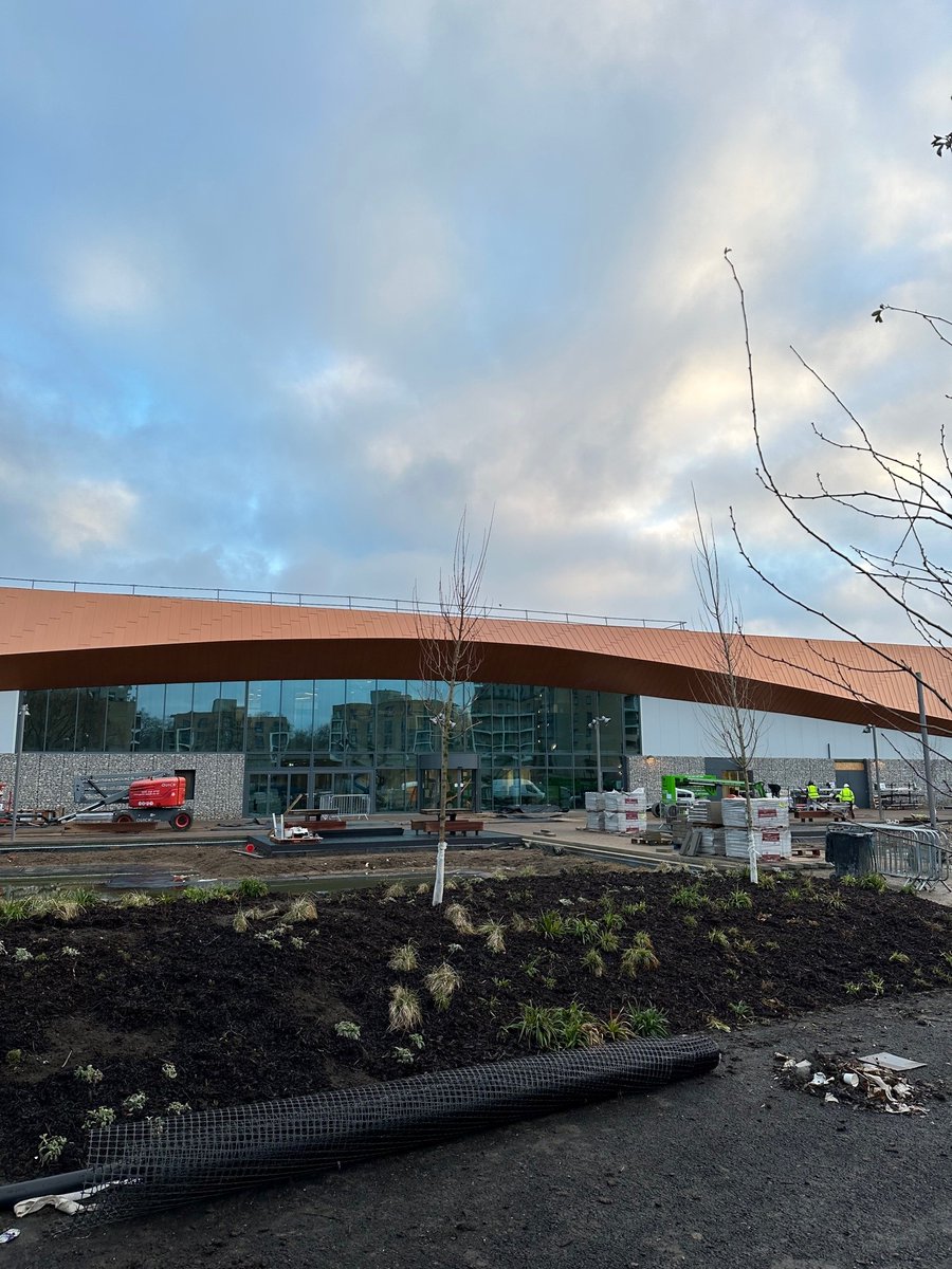 Lee Valley Ice Centre tweet media