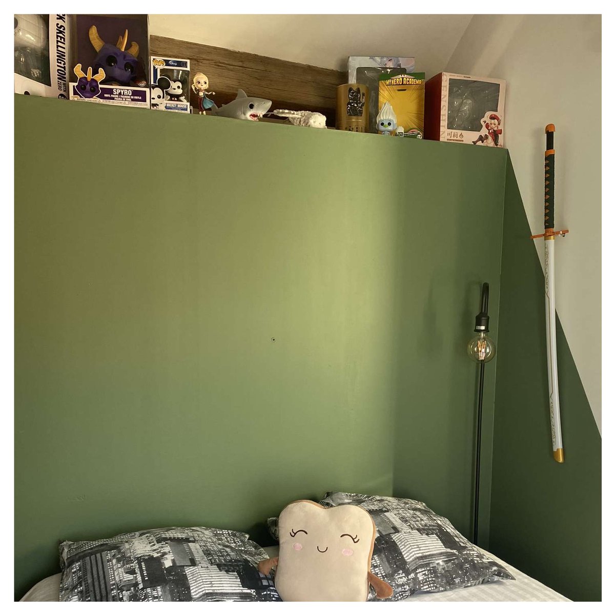 SOCODIP1's tweet photo. Il n'y a pas que les jouets pour habiller une chambre d'enfants...
Un mûr de sa couleur préférée et le problème est résolu !
La Socodip décore vos chambres depuis 1978...
.
.
.
#inspirationchambreenfant#chambredenfant#couleurchambre#inspirationcouleur#bastia#ajaccio#portovecchio https://t.co/xMLMyM63uP