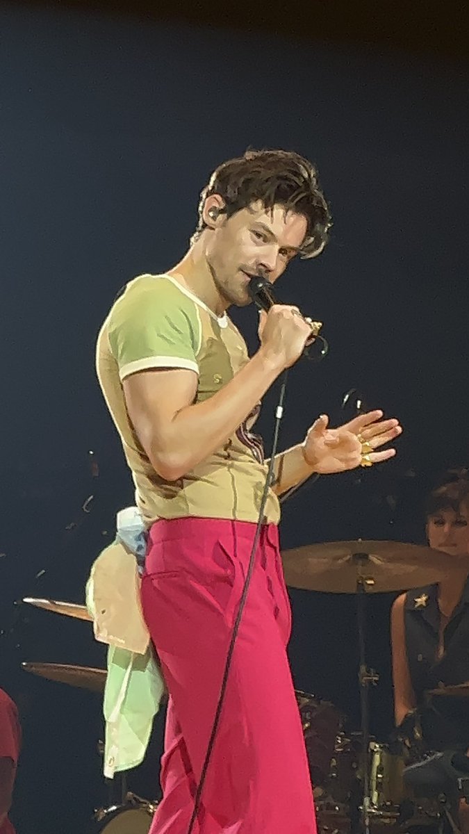 best harry pics (@hstylespics) on Twitter photo 