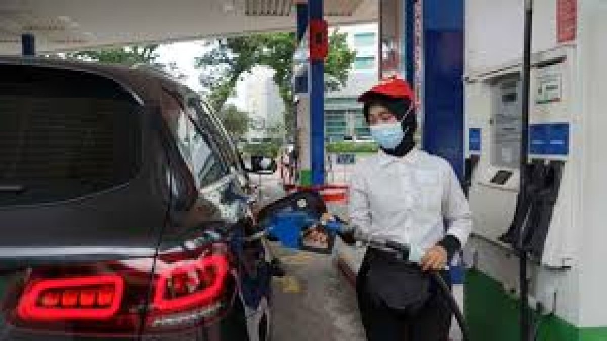 sahabatdotkom's tweet image. Pengumuman! Harga BBM Pertamax Turbo dan Pertamina Dex Naik, Mulai 1 Februari 2023

news.sahabat.com/baca/pengumuma…

#INFO #bbmnaik #pertamaxturbo #pertamaxdex #news #Finance