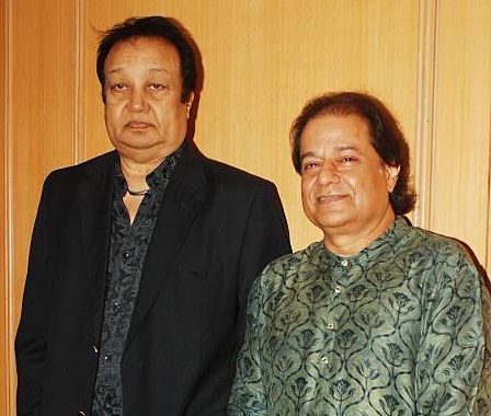 anupjalota's tweet image. From &quot;Dum Maro Dum&quot; to &quot;Dil Dhundota Hai&quot; Amazing Memories.Regards on the Birth Anniversary of Veteran Singer #BhupinderSingh Ji.