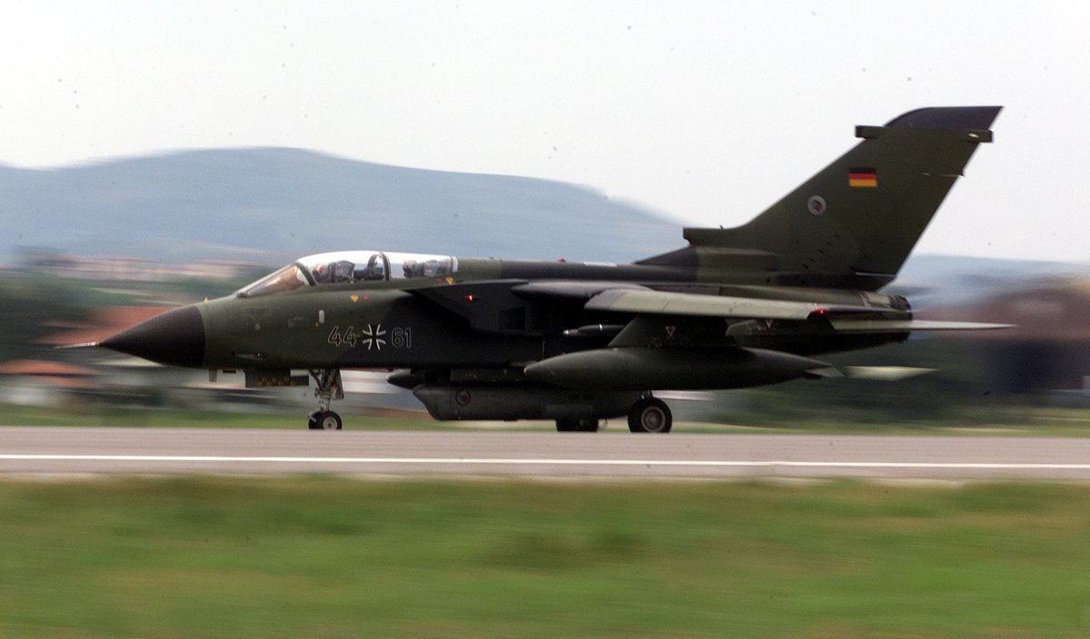 #Luftwaffe 
#Tornado 
#GermanAirForce 
Credit Denizhan Guzel