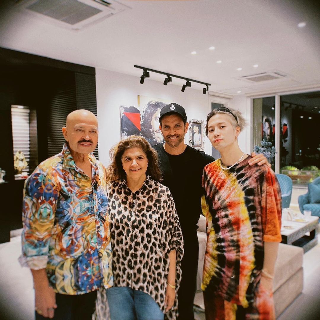 iHrithik's tweet image. What a delightful experience meeting you Jackson. Such a kind hearted rock star. Loved hearing about your journey, I hope you continue to grow both as the star and human. Thanks for the music and for the love you gave my family and home staff.