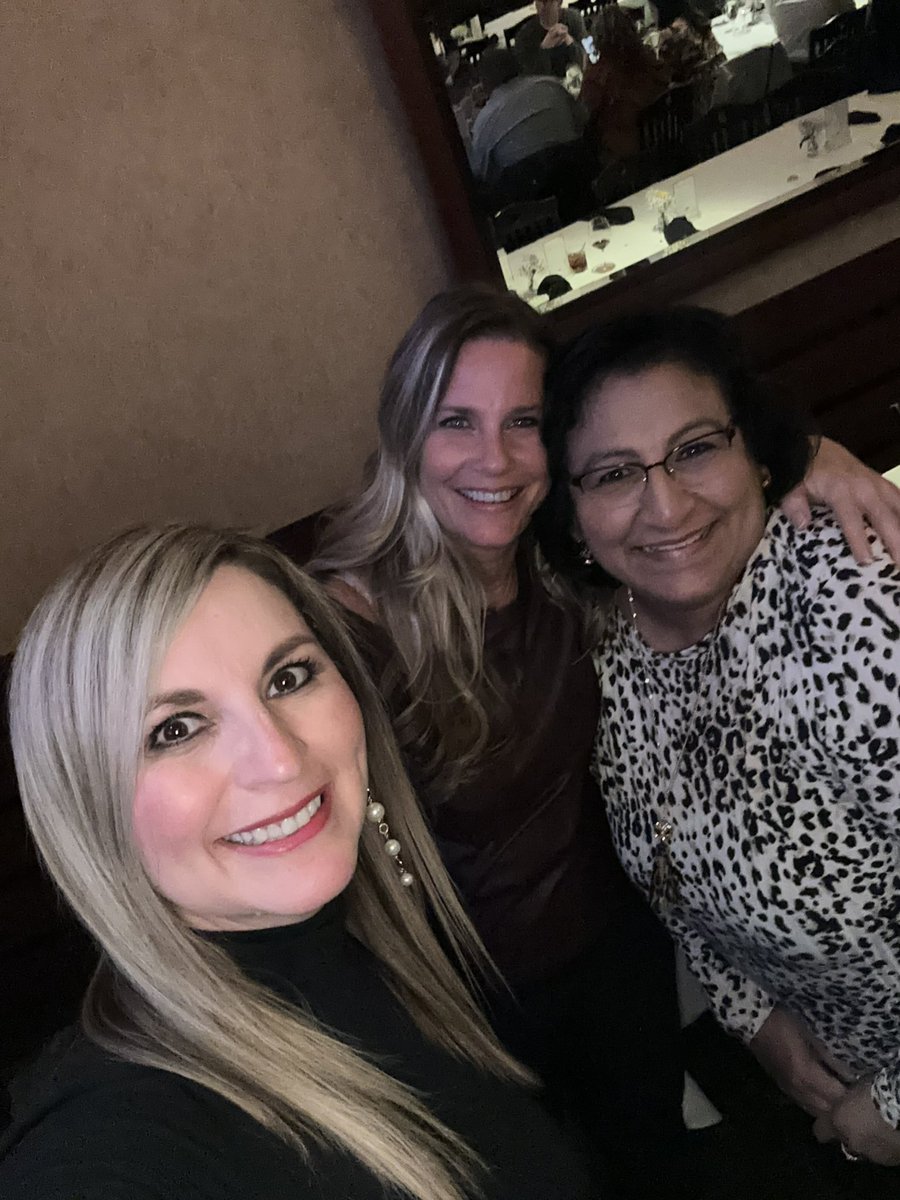 Mary Cavazos tweet media