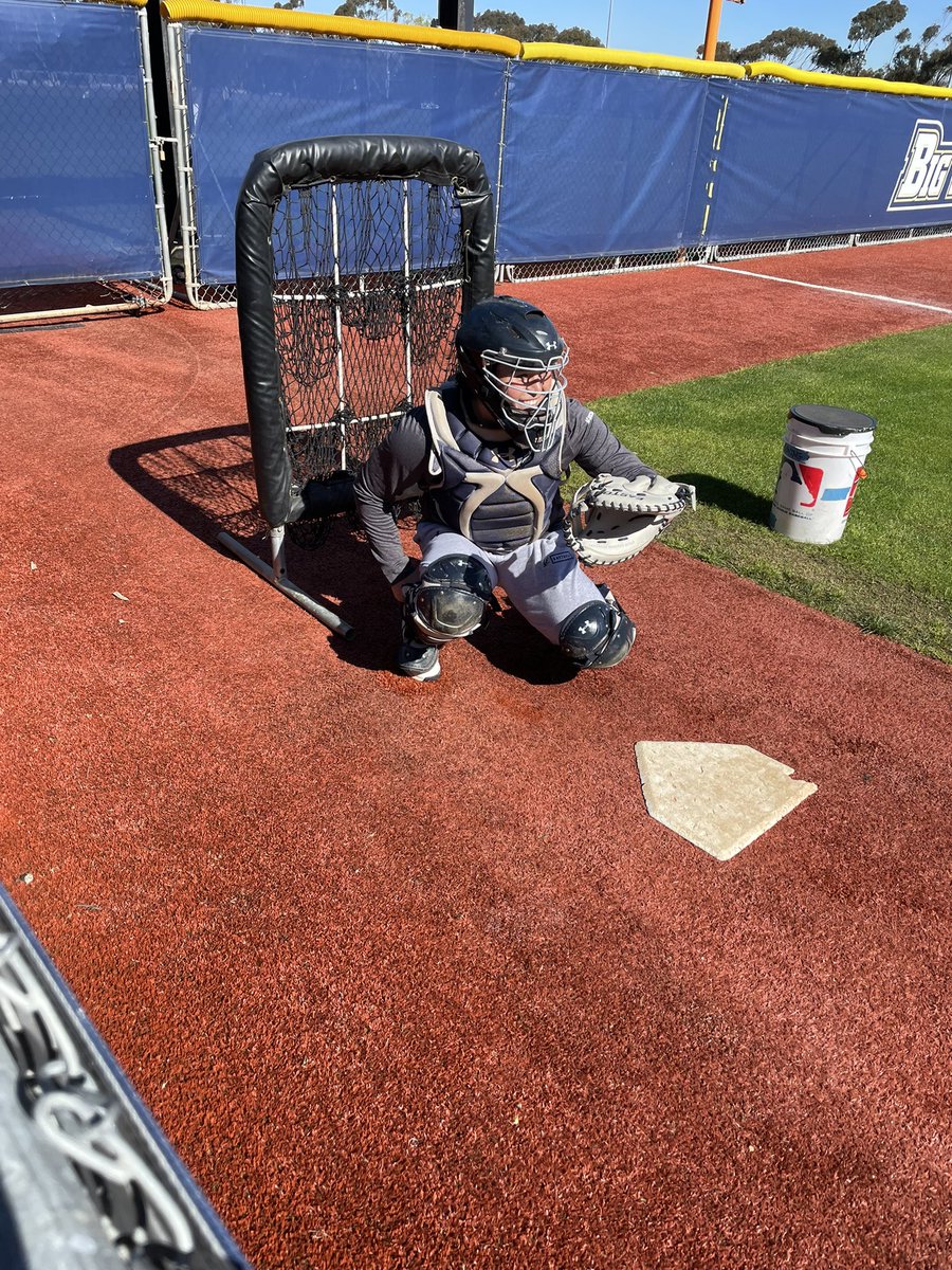 Cristina Byrne (@byrne_cristina) on Twitter photo Hey <a href="/Coach_Inouye/">Kelly Inouye-Perez</a> how’s <a href="/raaaccchhheeell/">Rachel Garcia OLY</a> looking behind the dish?? Any tips on form for your former pitcher turned pitching coach/bullpen catcher?? 👀 that elbow…🤔 Hey <a href="/Coach_Inouye/">Kelly Inouye-Perez</a> how’s <a href="/raaaccchhheeell/">Rachel Garcia OLY</a> looking behind the dish?? Any tips on form for your former pitcher turned pitching coach/bullpen catcher?? 👀 that elbow…🤔
