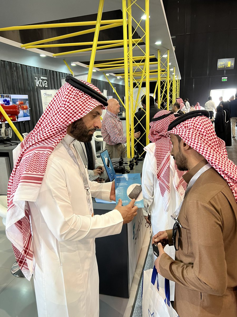 SAFE_ROAD's tweet image. We are proud to announce the launch of Astro500, a next generation 4G Astrolabe smart IOT device designed in Saudi Arabia and manufactured by Saferoad. Astro500 was launched at Iktva Forum 2023. #saferoad #iktva2023 #saudimade