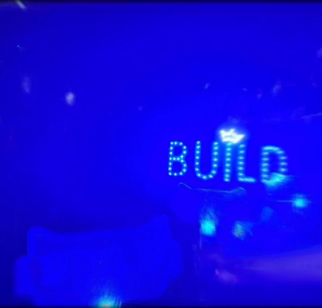 shelterlala's tweet photo. #BuildJakapan #BuildTheShowStar https://t.co/TdCxD6u9Rr