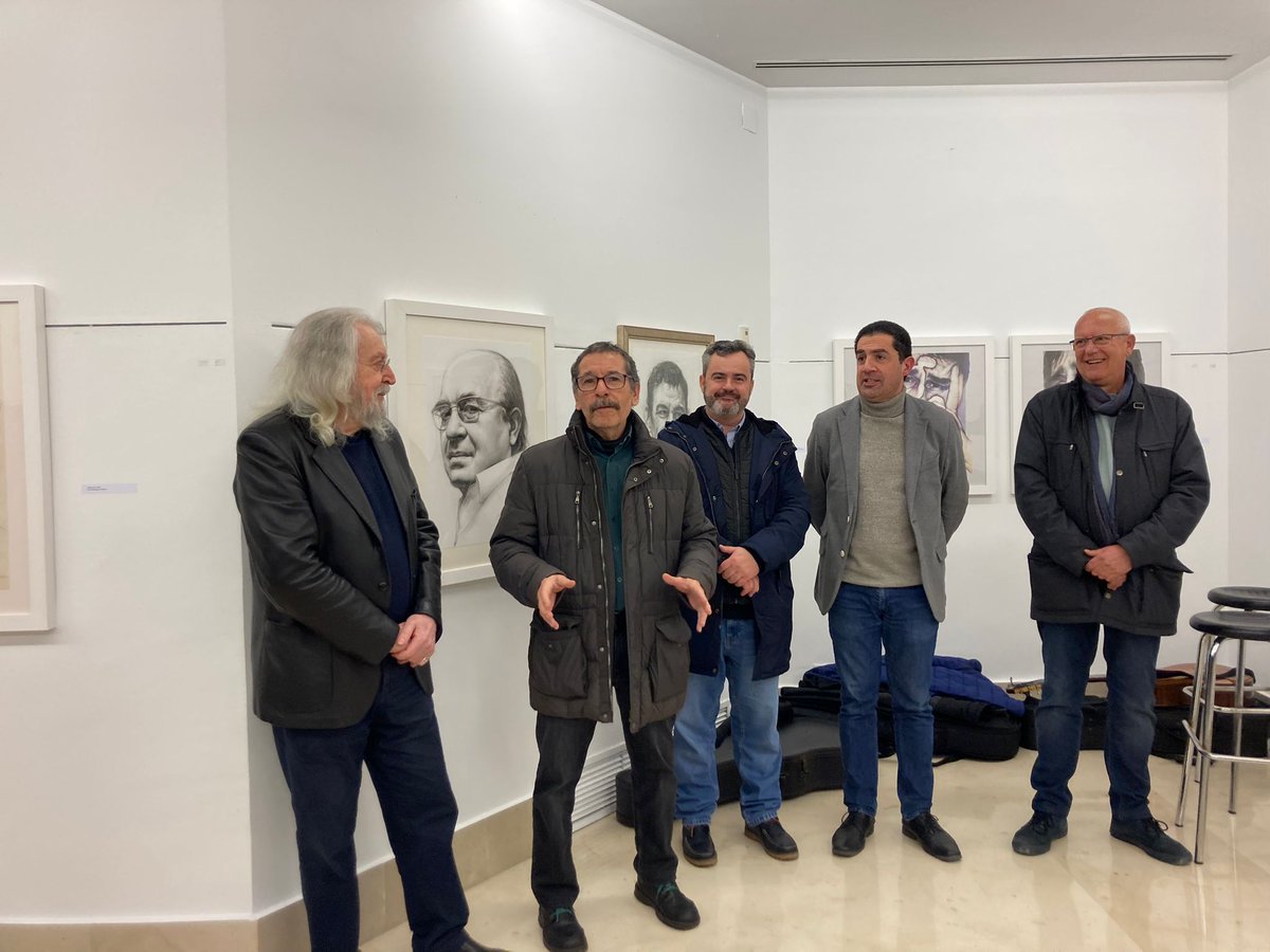 antonimiro's tweet image. Anit es va inaugurar la mostra #Dibuixos de Joan Castejón @castejon_obra que es podrà visitar fins al dia 24 de març al @CCOvidiMontllor #Alcoi lesmuntanyes.com/2023/01/31/dos…