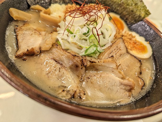 ねこて〜・ランチ🐱 久々に身体に悪いもの食べます 