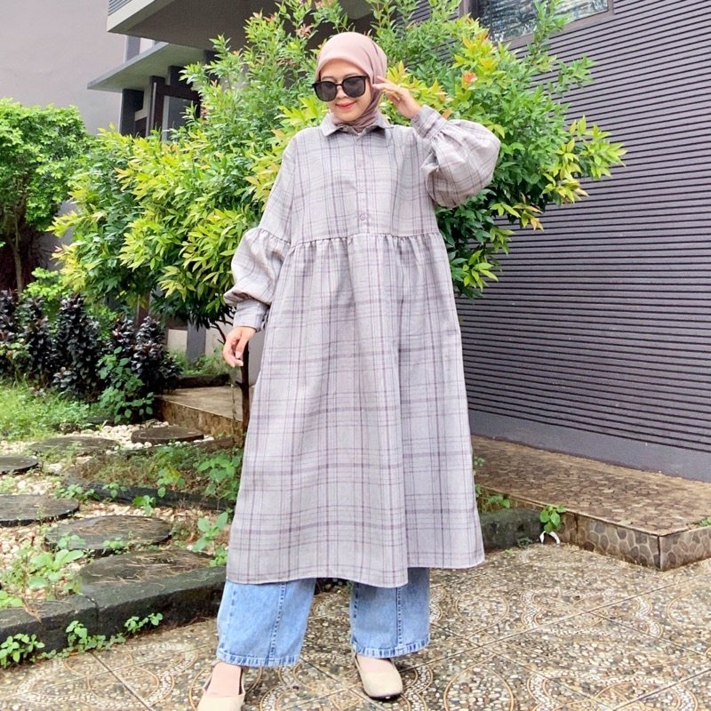 lapaknyaD's tweet photo. Rekomendasi tunik busui friendly
1) https://t.co/byIVToQK0k
2) https://t.co/qTmQi58To3
3) https://t.co/45AtmEQxXp
4) https://t.co/nKgRArr3LM
#atasan #longtunik #cantik #flanel #polos #motif #rempel #kerah #ootd #fashion #shopee #oversize https://t.co/Sg1uVJdpGr