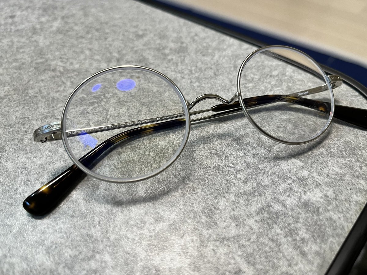 丸眼鏡買った。 