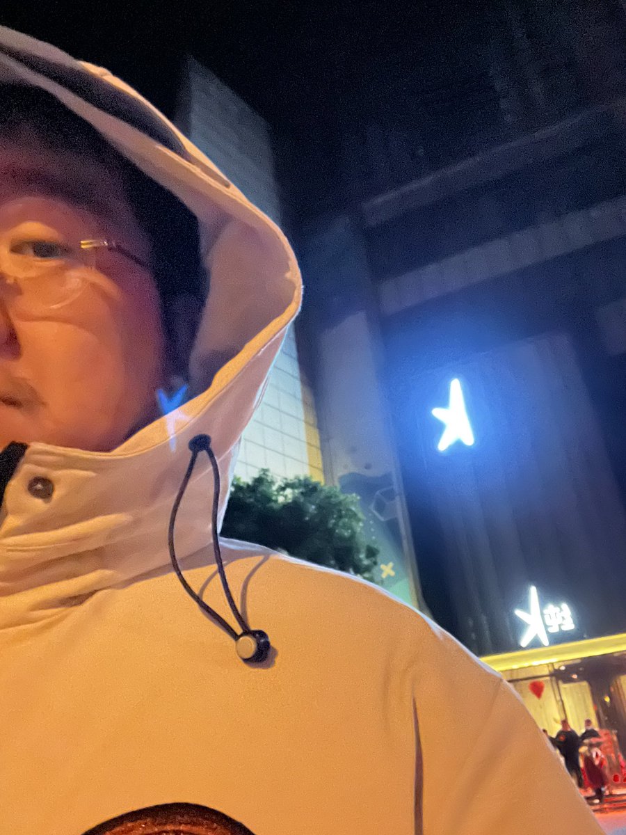 wwwYQ9987883184's tweet photo. 天冷 https://t.co/uSGBjjT8oB