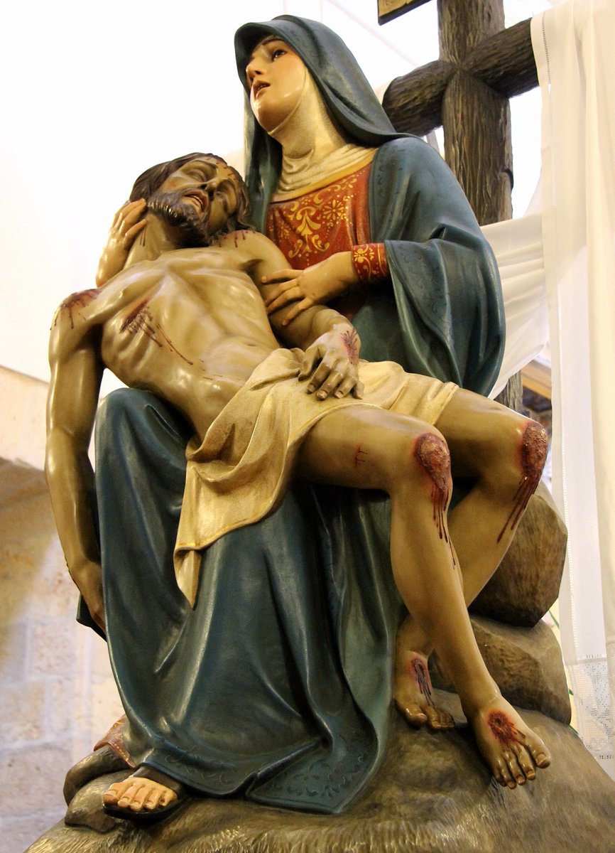 Buenos Días con la Santísima Virgen de la Piedad de la Hermandad Franciscana de la Santísima Virgen de la Piedad, del Santo Cristo Señor de la Vida y de la Muerte y de San Francisco de Asís de Palencia
