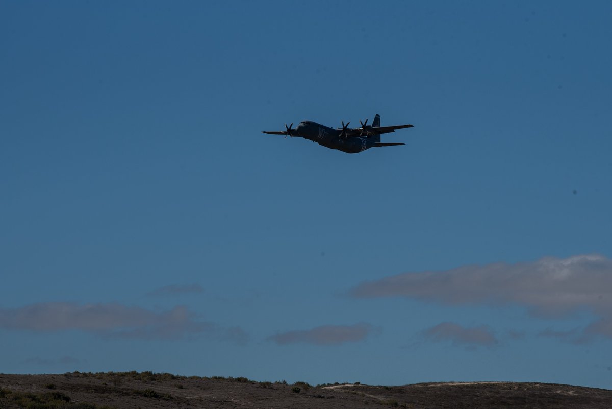 16thSustBde's tweet photo. Yesterday @USArmy Soldiers assigned to the @16thSustBde joined members of the Spanish Air Force for airborne operations out of a @usairforce C-130J Super Hercules aircraft flown over the San Gregorio mountain range in Spain, during Operation Chasing Sol. 
#StongerTogether #Team21 https://t.co/JeuLSVLgyv