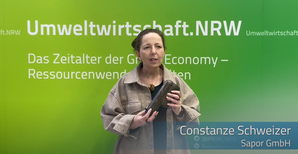 Biokunststoff – Wie schaffen wir Kreisläufe?

Um nachwachsende Rohstoffe verwenden zu können, hat <a href="/sapor_GmbH/">sapor GmbH</a> einen eigenen Kreislauf entwickelt. Was sich ändern muss, damit Biokunststoffe mehr Anwendung finden, erfahren Sie in diesem #KNUWfragt.

👉bit.ly/3HpNQep