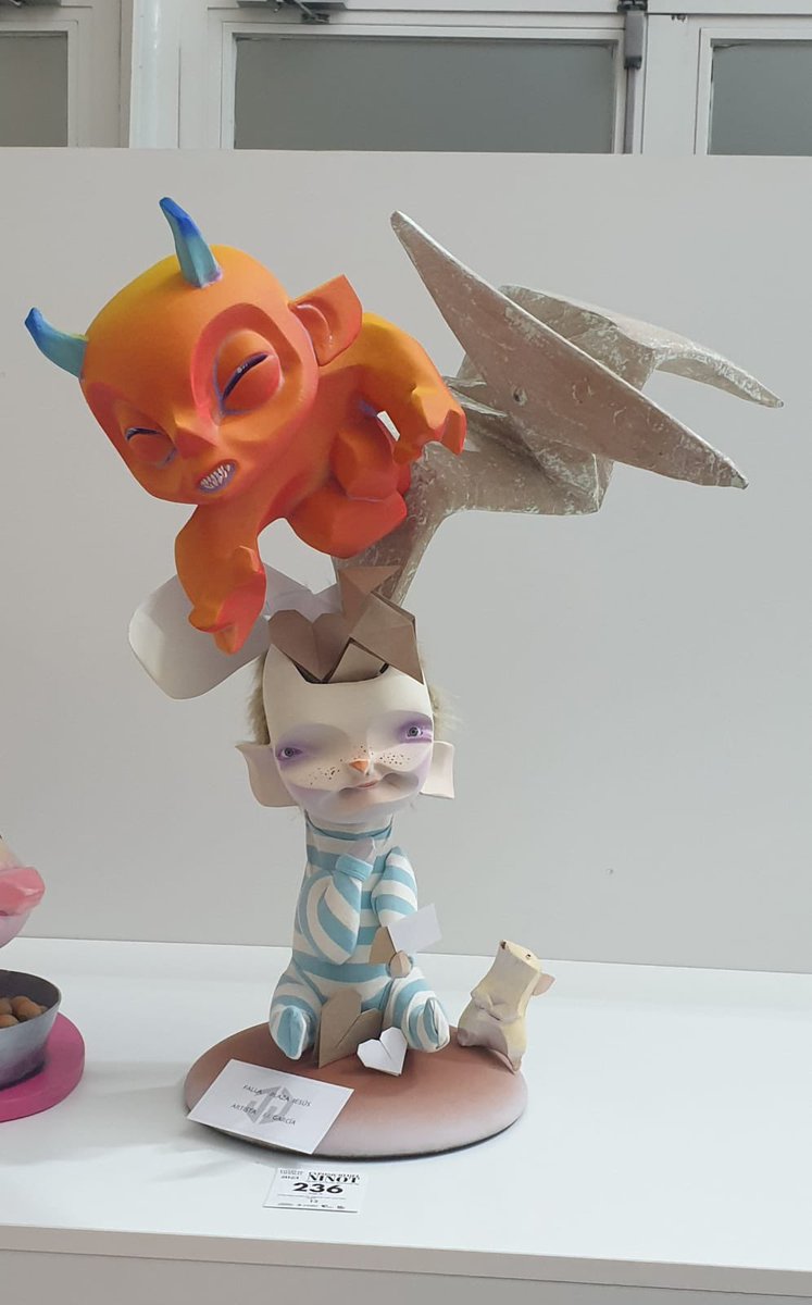 FallaPlazaJesus's tweet photo. Hui el protagonista és el nostre ninot de la falla infantil #infinitats , gràcies @fallasjjgarcia per fer realitat els somnis dels nostres xicotets ✉️✂️❤️🔥 https://t.co/3gGtB63xZk