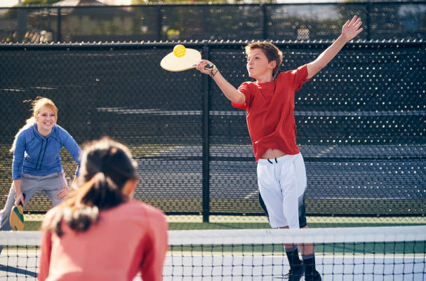 mealexhenry's tweet photo. I like Pickleball and maybe three people.

#pickleballpro #pickleballtournament #pickleball #pickleballpros #sport #games #paddle #pickleballislife #pickleballaddict #pickleballpaddle https://t.co/zREqkir4fd