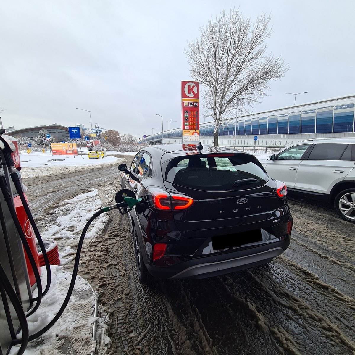 Carlypl_'s tweet photo. Kontynuując wydania Forda, tym razem Puma. Mamy ich jeszcze trochę:

https://t.co/WzEOsu7tLp

#ford #puma #wynajem #długoterminowy https://t.co/OVmPJpK0Kt