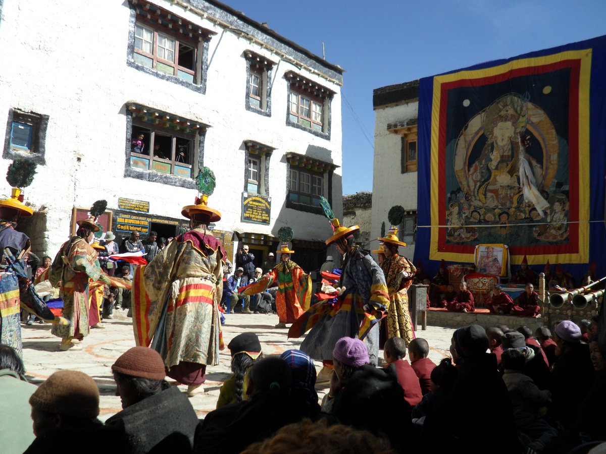NatureLoversT_T's tweet photo. Upper Mustang Tiji Festival Tour 🙏
Dates: May 16 - 18
ABOUT: Tiji is a fascinating annual 3-day festival consisting of Tibetan rituals that celebrate the myth of a son who had to save the Mustang kingdom from destruction.
Book your spot: info@natureloverstrek.com
#tiji #nepal https://t.co/FVcFmyclDe