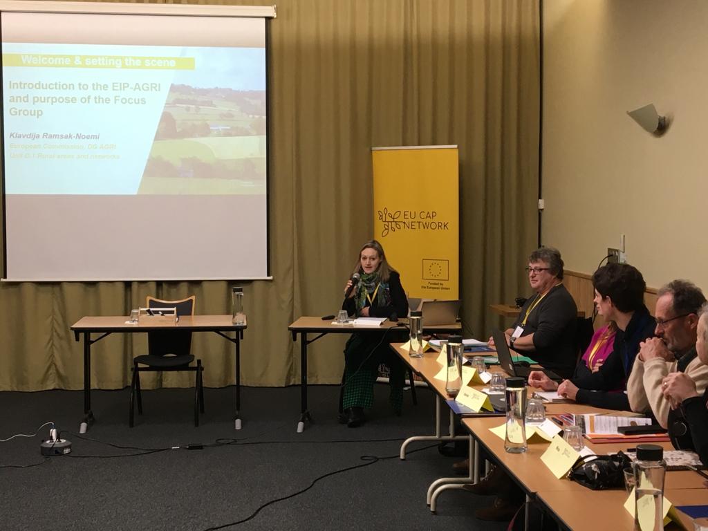 eucapnetwork's tweet photo. 20 European #focusgroup experts meet 1-2/2 #France to discuss how farmers can create + maintain high-diversity landscape features #HDLF that positively impact farmland #biodiversity.
👉More on the objectives, experts: https://t.co/bd0t9XgJS7
@SaorlaKK @XMesmin @ROBLESDELSALTOJ https://t.co/dO0oMsb8LB