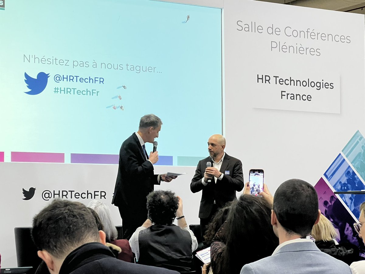 hbaillet's tweet image. C’est @ThomasChardin fondateur de @ParlonsRH qui inaugure le salon @HRTechFR. 
Et un très bon anniversaire 🎂 à @ParlonsRH 
#hrtechfr #RH #Marqueemployeur