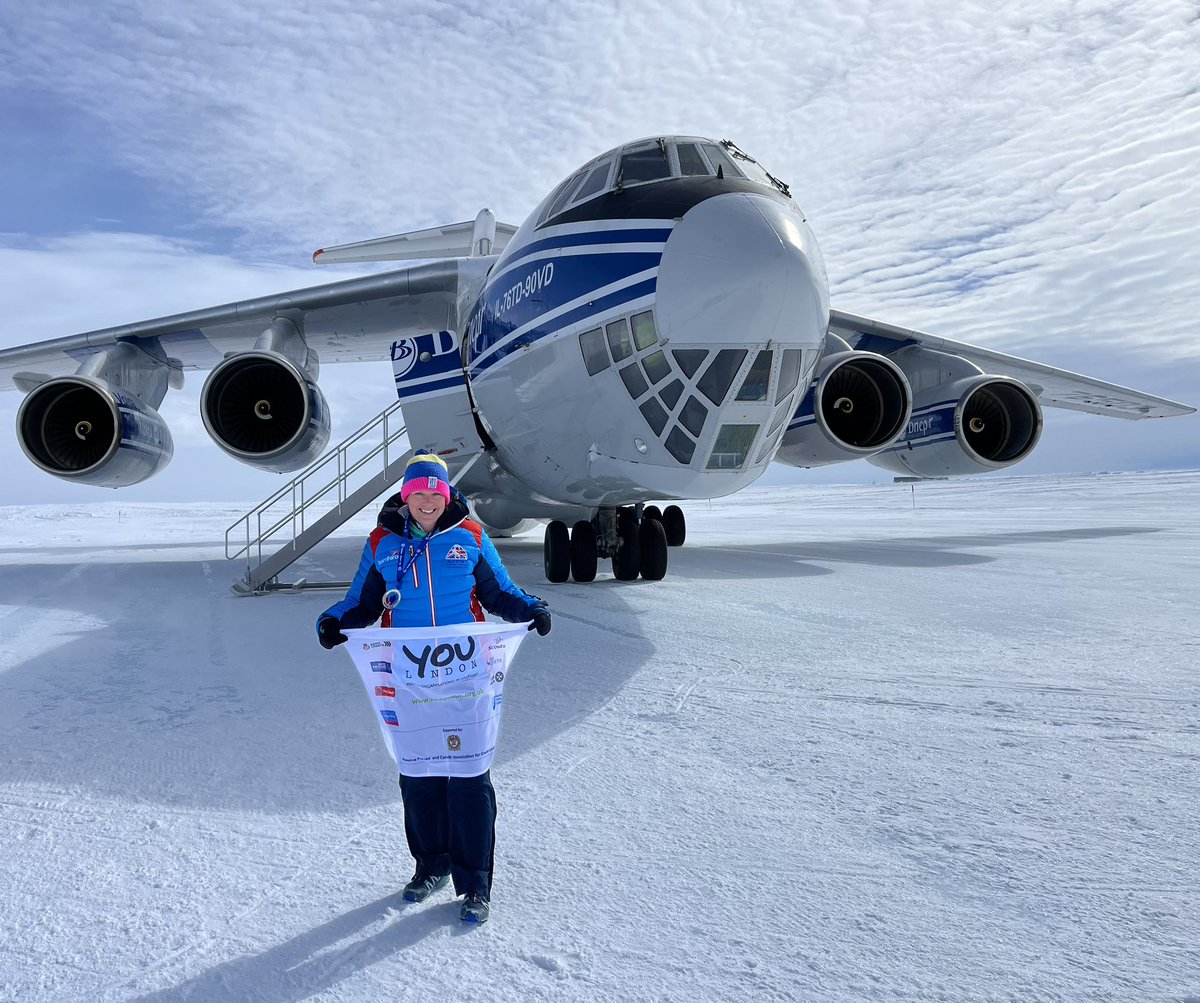 YOULondon1's tweet image. Huge congratulations to @sally0range who completed marathon 1 of 7 yesterday in the biting winds and -25 degree freezing temperature of Antartica. She still found time to support YOU London whilst there!