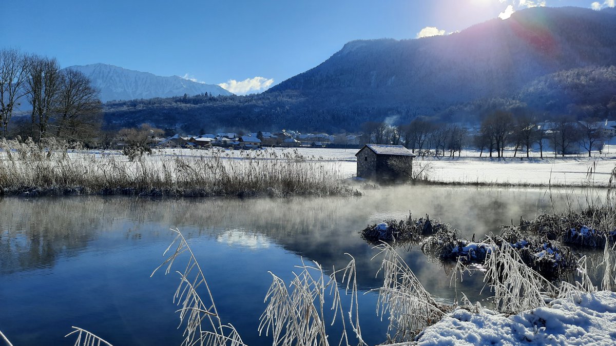 Juste un aperçu... #sourceslacannecy #annecyountains #savoiemontblanc