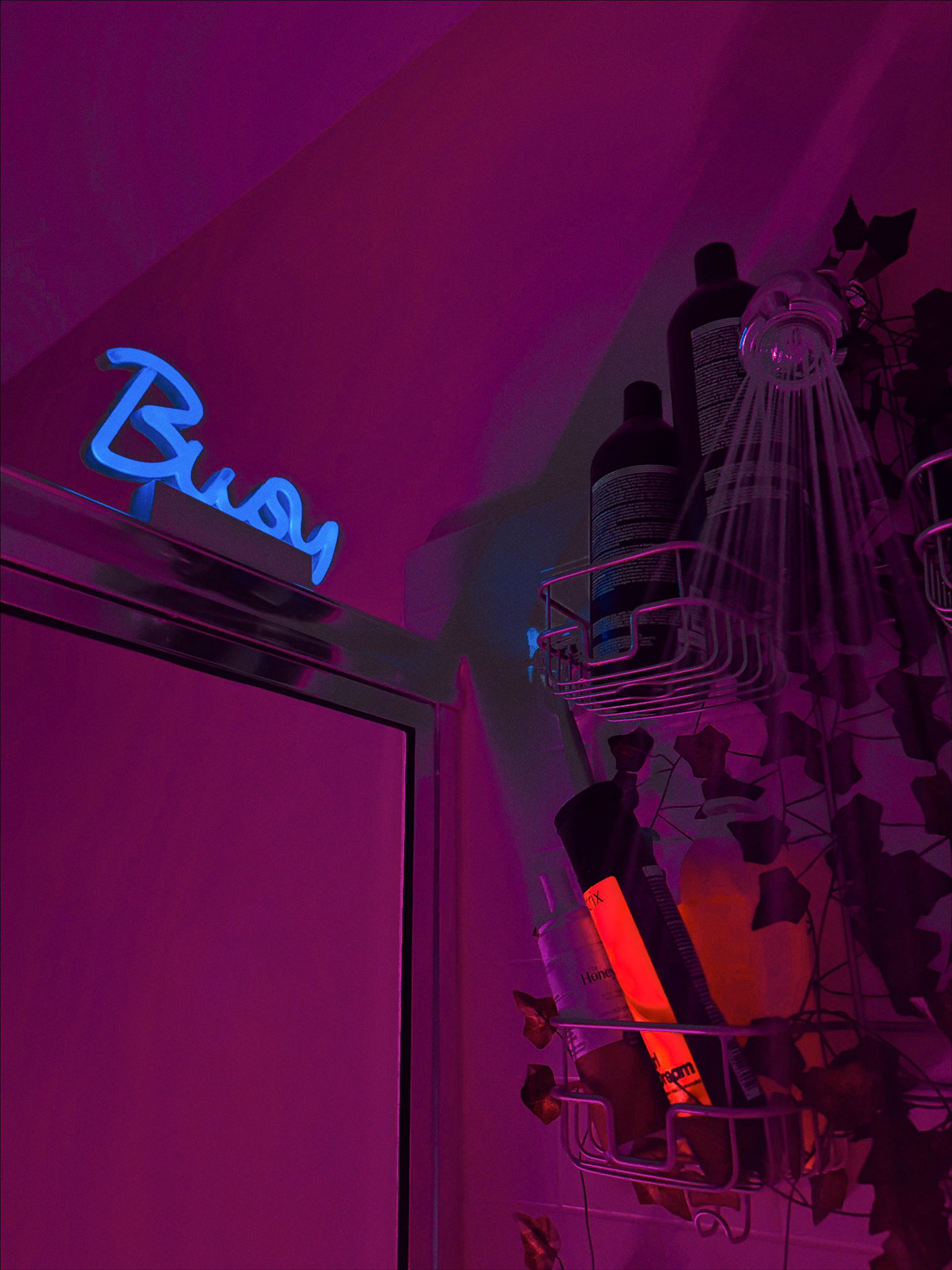 ash nic on Twitter: "showers with me are the best 😌 https://t.co