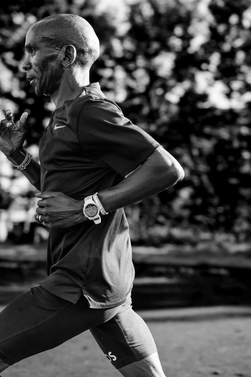 EliudKipchoge's tweet photo. No limits. https://t.co/cwUiibuU2T