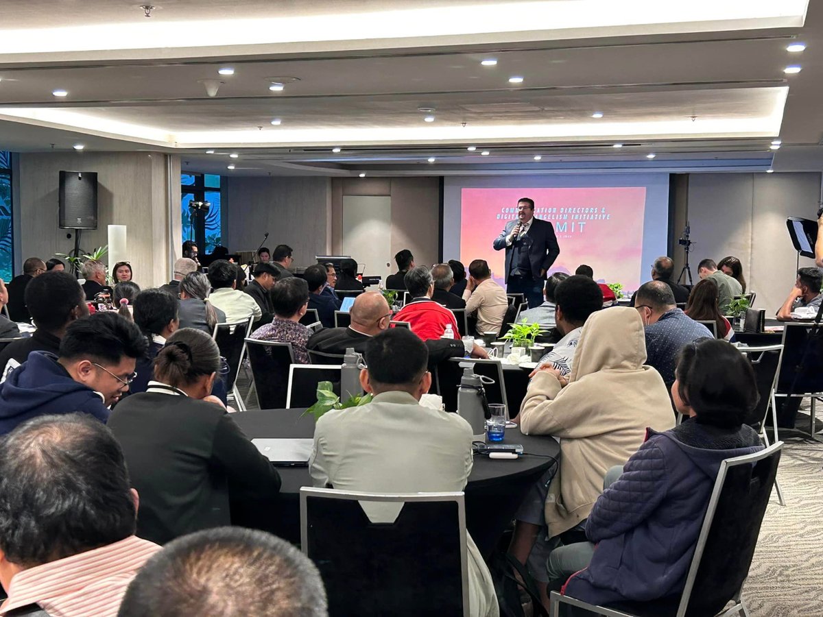 adventistasia's tweet image. Engaging the new year with #Communication and #DigitalAdvancements. 🤖
Communicators gathered January 26-28 in Manila to start the year with new ideas and perspectives on communication and digital #ministry.
Read the full article: adventist.asia/news/adventist…
