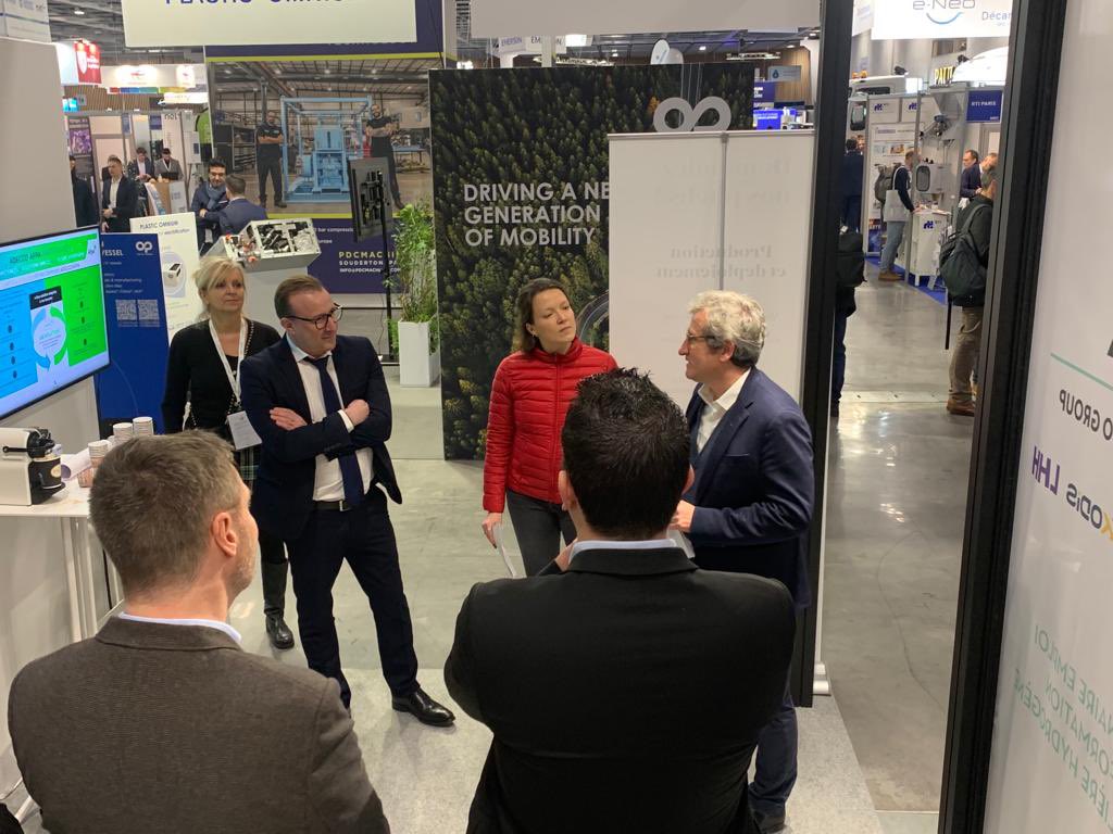 #HyVolution23 | 🔴En direct du salon <a href="/HyVolution/">Hyvolution</a>

Au programme ce matin, petit déjeuner d’inauguration et présentation de l’offre croisée The Adecco Group-<a href="/Afpa_formation/">Afpa</a> pour créer les compétences de demain dans la filière #hydrogène.

Cc @AdeccoTrainingf <a href="/LHHrsFR/">LHH Recruitment Solutions France</a> <a href="/AkkodisFrance/">Akkodis France</a>