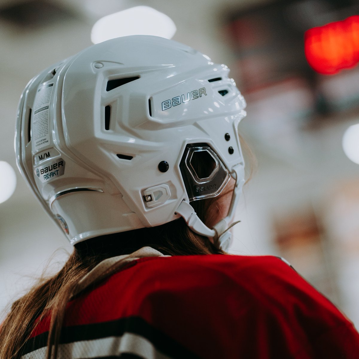 One essential quality of helmets is fit. It must keep you safe while not being uncomfortable &amp; prohibiting you from your best performance. Given the advances in #3Dscanning, #parametric design &amp; #digitalmanufacturing, the competitive edge for custom-fit helmets is up for grabs.