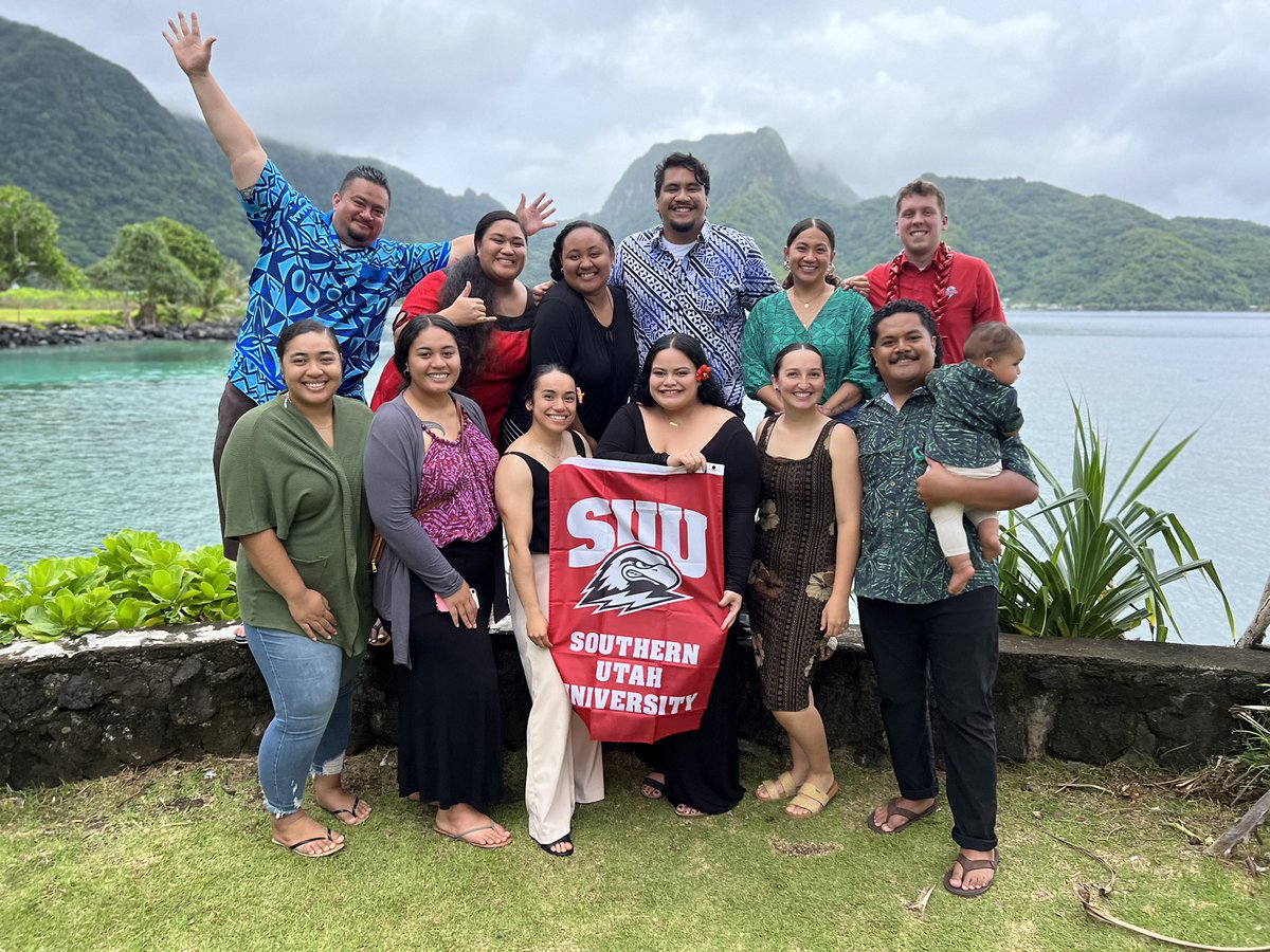 majesticshak's tweet photo. Thank you @SUUtbirds for bringing us together 🫶🏽 SUU Alumni’s from the beautiful island of Amerika Samoa 🫶🏽 @suualumni https://t.co/rjPjelUtYO
