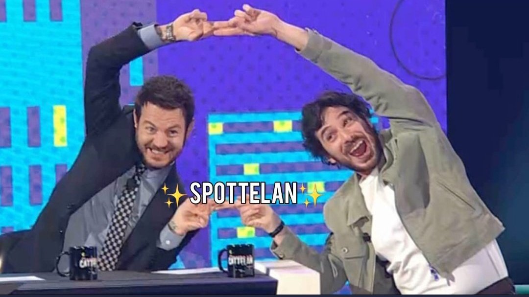 How it started    vs    How it's going

#StaseraCeCattelan
#spollondí 
#Spottelan