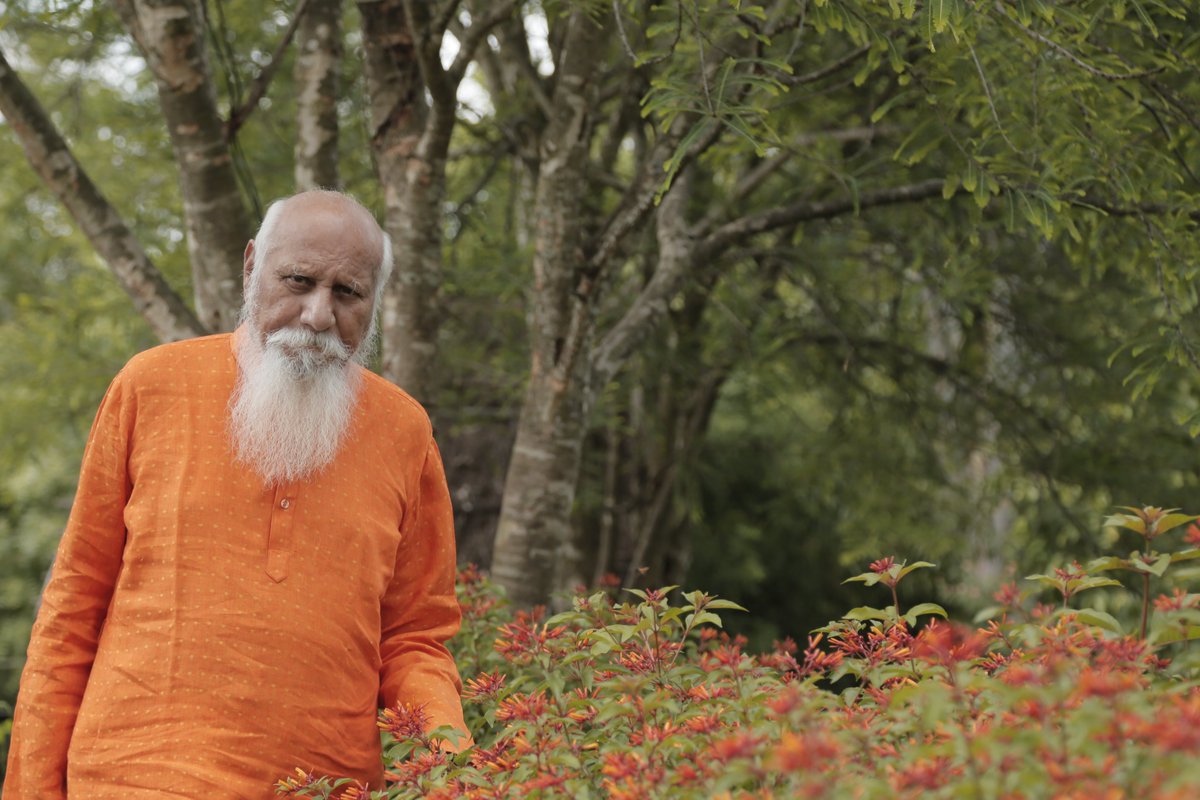 PmcHindi's tweet image. &quot;हमें अपने घरों को पिरामिड ऊर्जा से, अच्छे इरादों से और करुणा से साफ़ रखना है। अपने पृथ्वी गृह के सभी क्षेत्रों को साफ़ रखना है। हर मन को, हर बुद्धि को सुधारना है।&quot; 

#PatrijiQuotes #PMCHindi