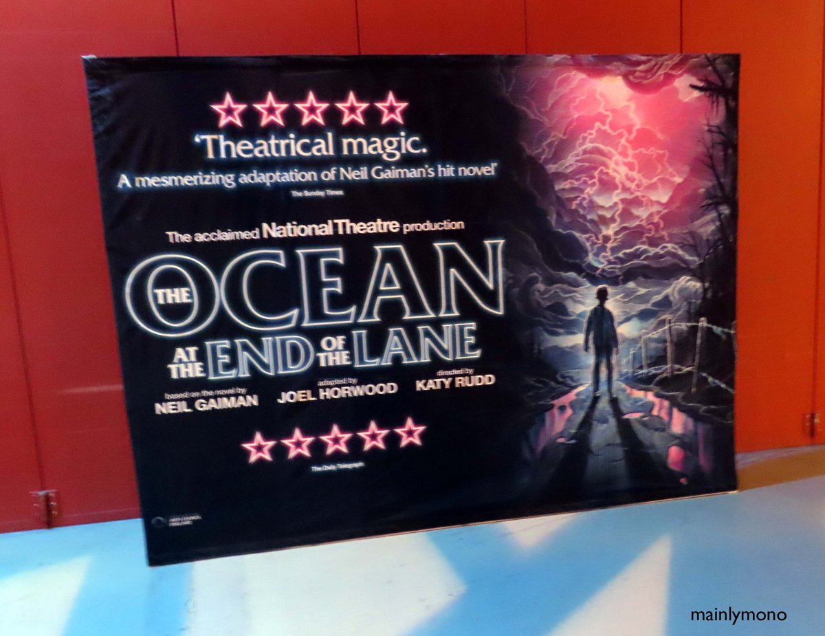 Excellent show @OceanOnStage @neilhimself 'Ocean at the end of the lane' @CurveLeicester last night, see it if you can, showing until Feb 11th @DanielCornish96